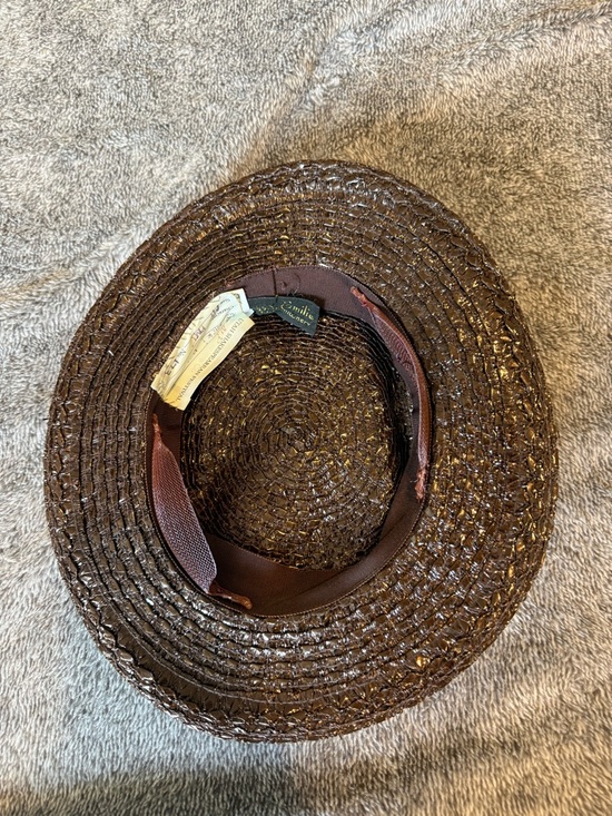 Vintage Women\'s Brown Hat with Light Purple Floral Accent and Olive Band main image 6